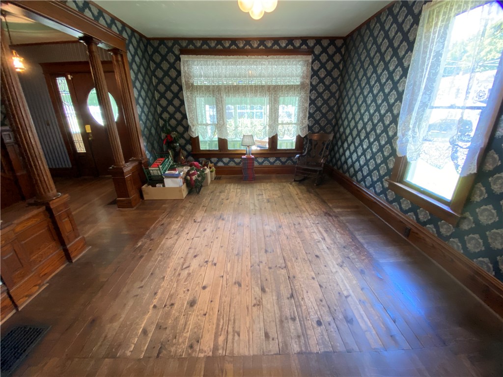 Greenville Boro - Mer, Pennsylvania 16125, United States, 3 Bedrooms Bedrooms, ,2 BathroomsBathrooms,Residential,Contingent,62505