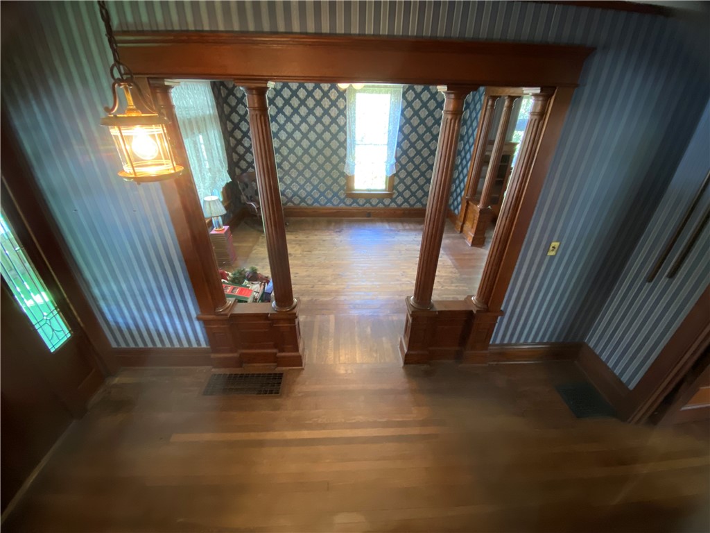 Greenville Boro - Mer, Pennsylvania 16125, United States, 3 Bedrooms Bedrooms, ,2 BathroomsBathrooms,Residential,Contingent,62505