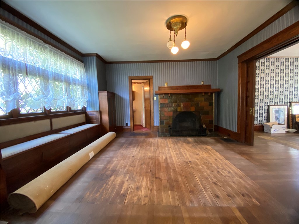 Greenville Boro - Mer, Pennsylvania 16125, United States, 3 Bedrooms Bedrooms, ,2 BathroomsBathrooms,Residential,Contingent,62505