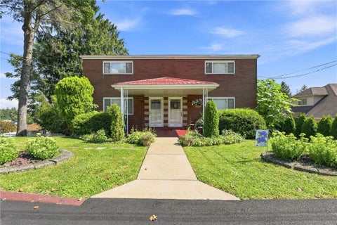 Homes For Sale - 11170-11172 Glenn Drive<br/> North Huntingdon, PA 15642