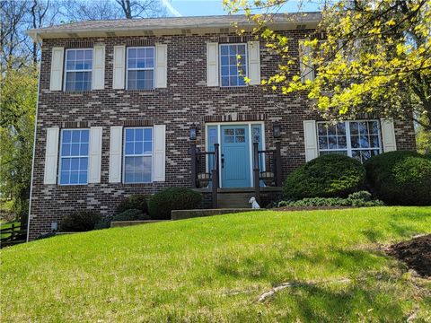 518 Pine Bluff Dr Adams Twp PA 16046