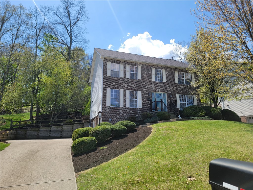 518 Pine Bluff Dr