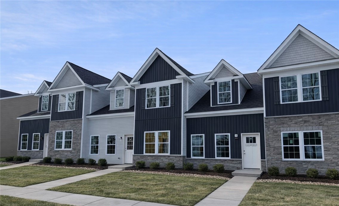 101 Blue Bird Lane 219