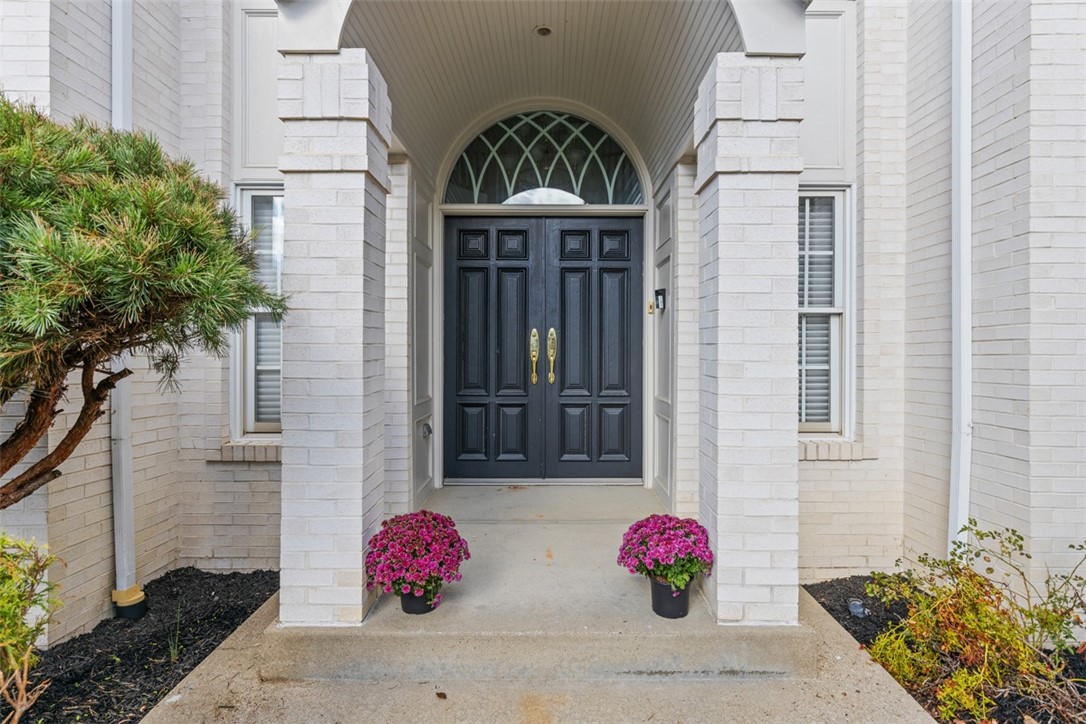 106 Gatehouse Dr