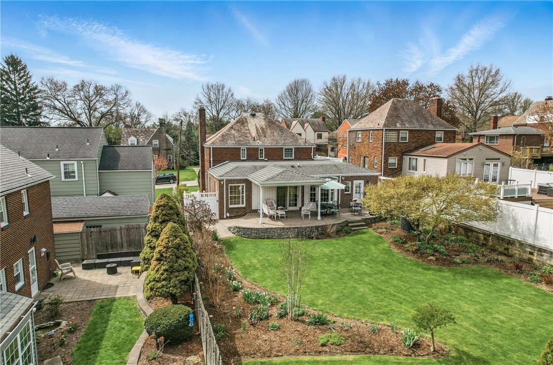 Churchill Boro, Pennsylvania 15235, United States, 4 Bedrooms Bedrooms, ,3 BathroomsBathrooms,Residential,Contingent,115045