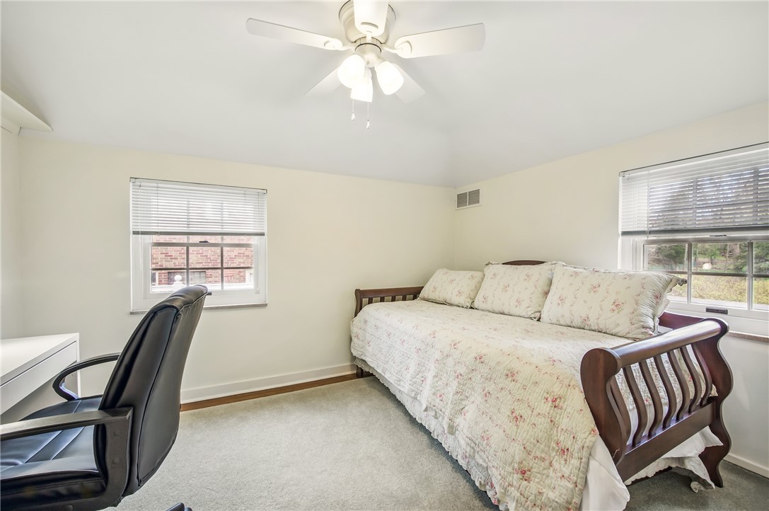 Churchill Boro, Pennsylvania 15235, United States, 4 Bedrooms Bedrooms, ,3 BathroomsBathrooms,Residential,Contingent,115045