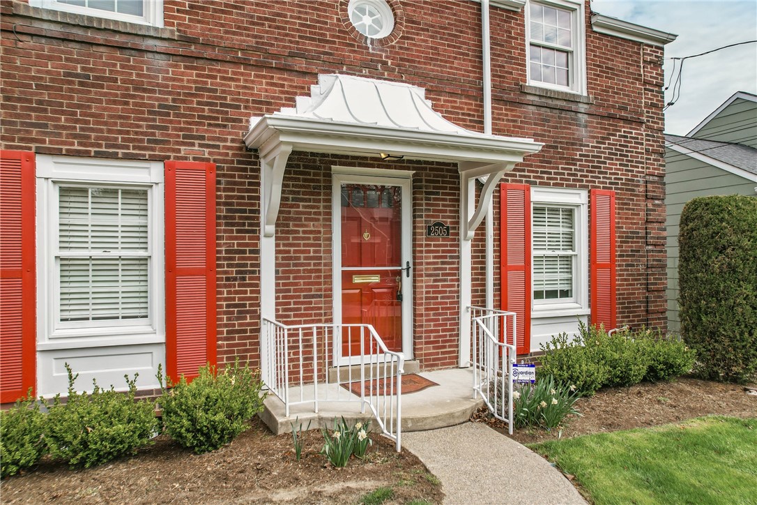 Churchill Boro, Pennsylvania 15235, United States, 4 Bedrooms Bedrooms, ,3 BathroomsBathrooms,Residential,Contingent,115045