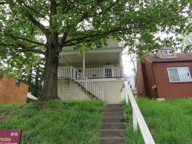2463 Woodward Ave