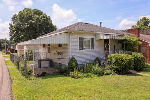 Photo for 1005 3rd Street