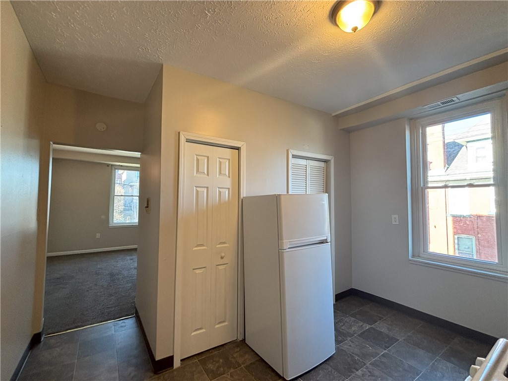 Swissvale, Pennsylvania 15218, United States, 1 Bedroom Bedrooms, ,1 BathroomBathrooms,Residential,Active,86510