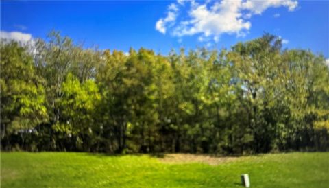 Photo of Lot #25 Oakland Heights Rd, Monaca, PA 15061 (MLS # 1728880)