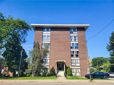 Photo for 420 N Chestnut St 506