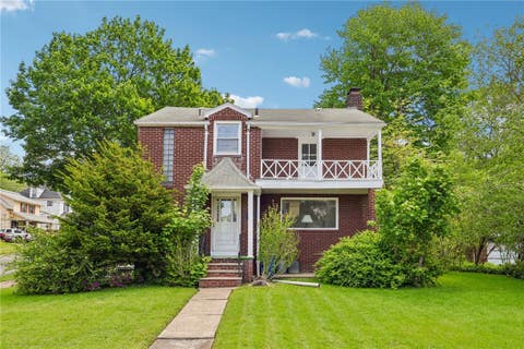 Condo For Sale - 1316 Albert St St<br/> New Castle, PA 16105