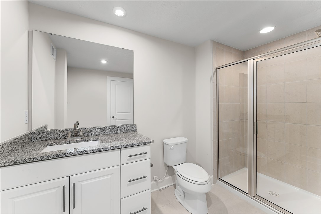 Franklin Park, Pennsylvania 15143, United States, 5 Bedrooms Bedrooms, ,5 BathroomsBathrooms,Residential,Active,176925