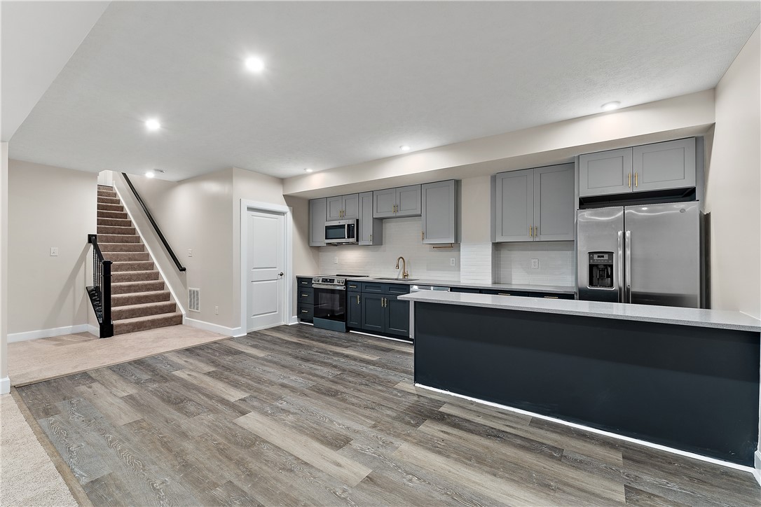 Franklin Park, Pennsylvania 15143, United States, 5 Bedrooms Bedrooms, ,5 BathroomsBathrooms,Residential,Active,176925