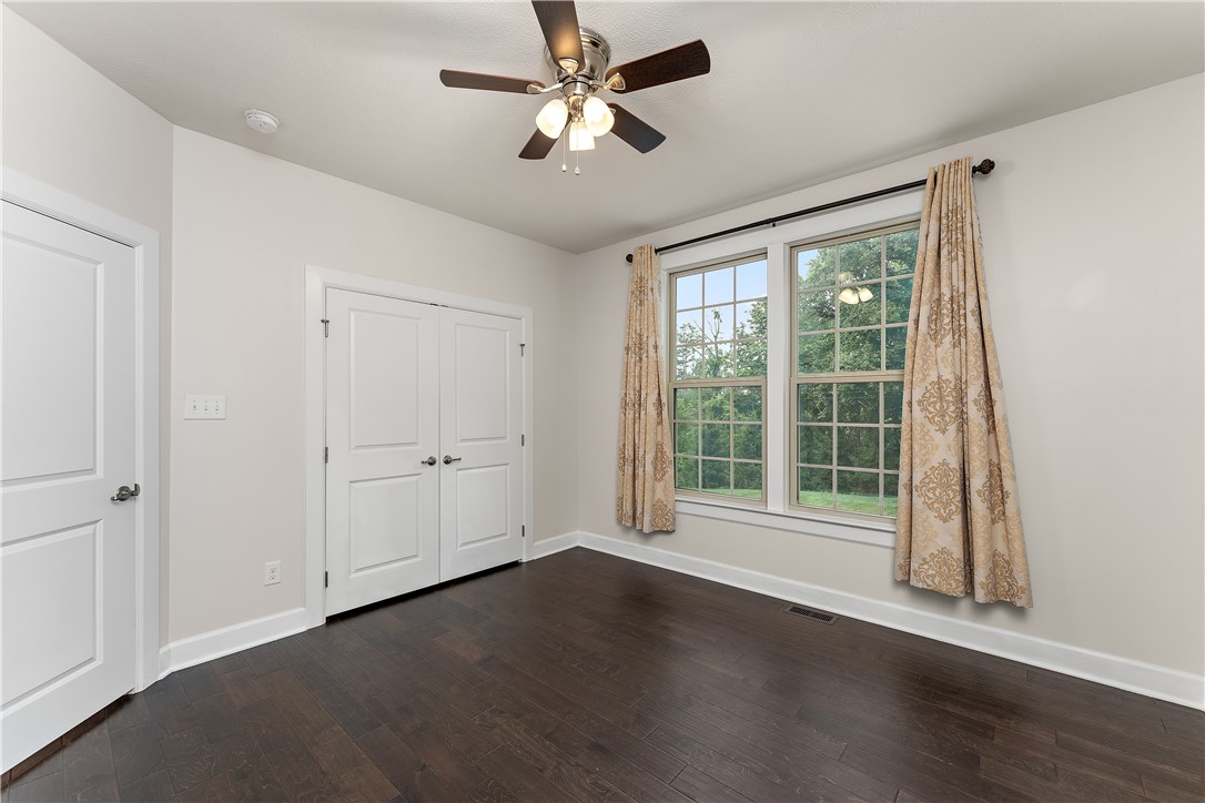 Franklin Park, Pennsylvania 15143, United States, 5 Bedrooms Bedrooms, ,5 BathroomsBathrooms,Residential,Active,176925