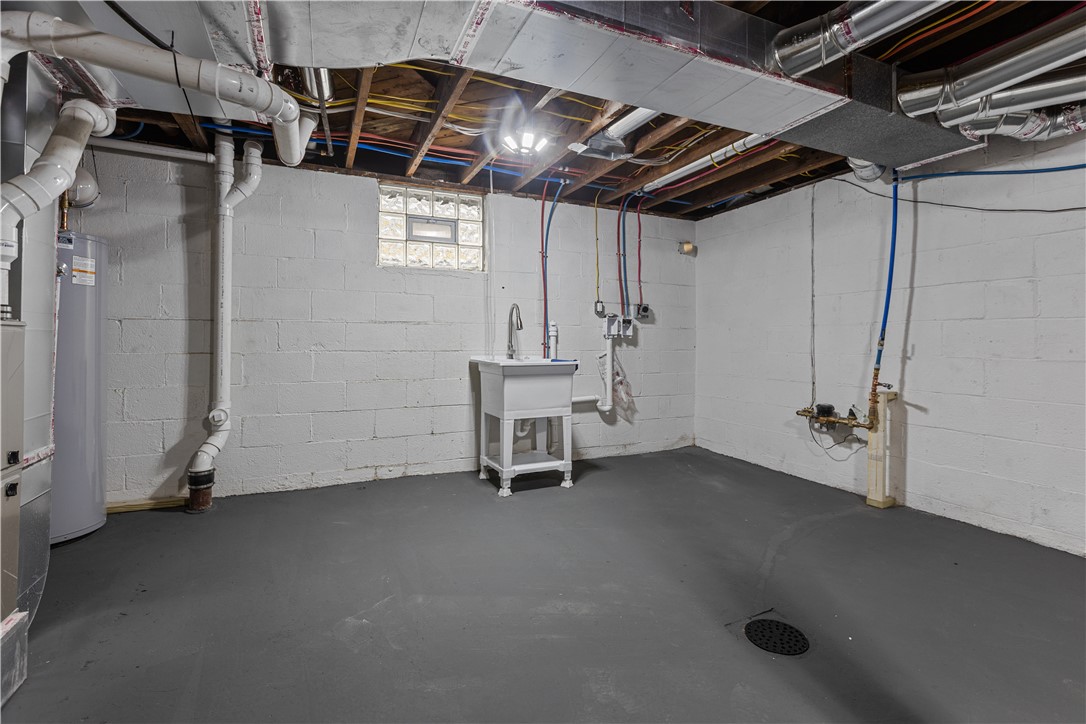 421 W College St St, Canonsburg, Pennsylvania image 25