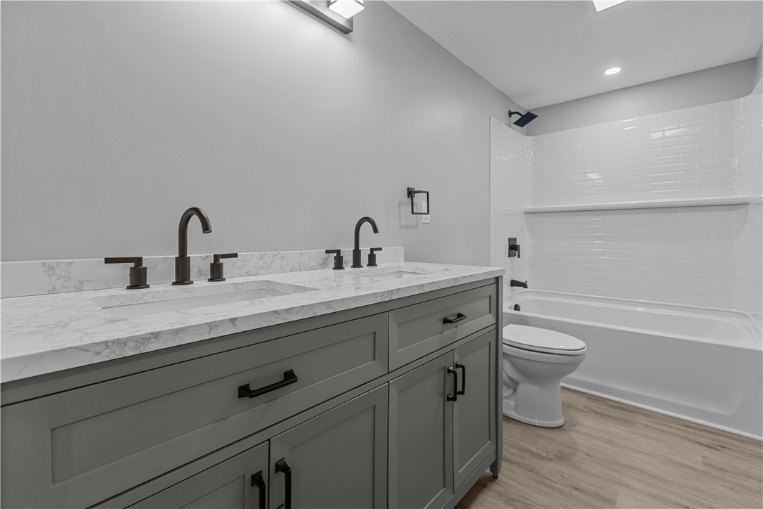 421 W College St St, Canonsburg, Pennsylvania image 22