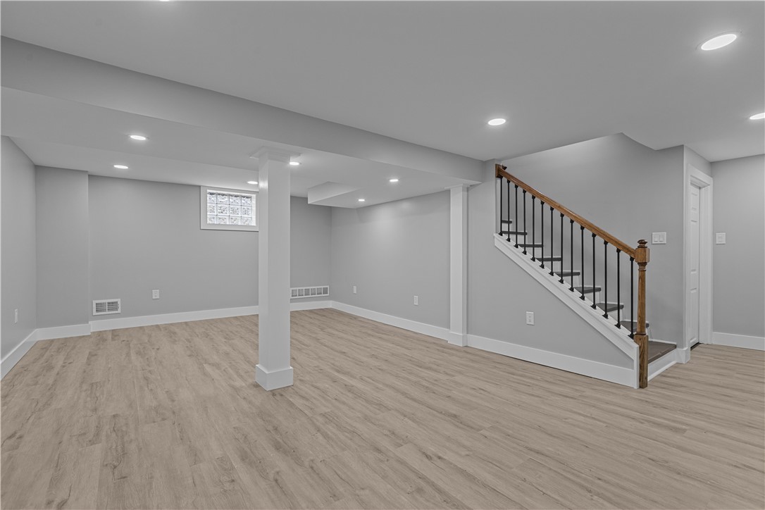 421 W College St St, Canonsburg, Pennsylvania image 23