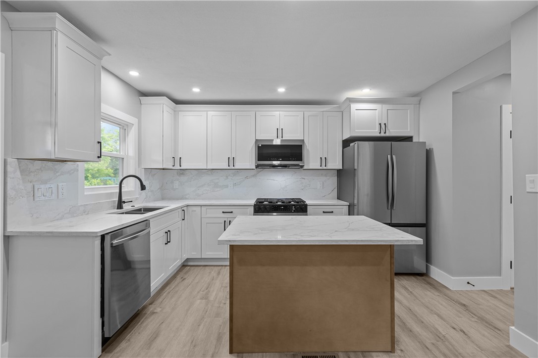 421 W College St St, Canonsburg, Pennsylvania image 9