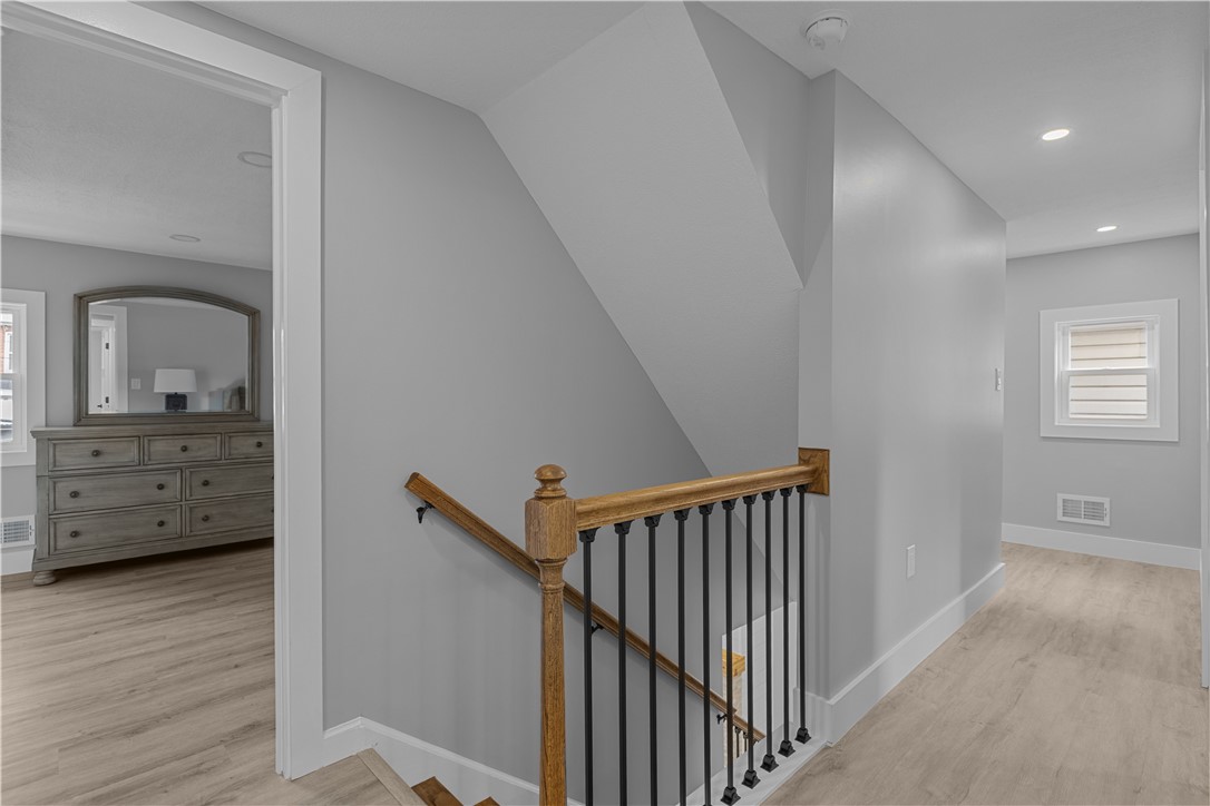 421 W College St St, Canonsburg, Pennsylvania image 19