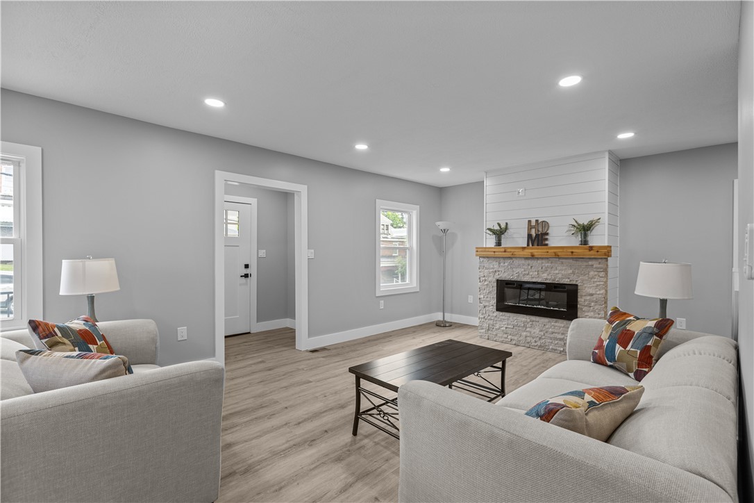 421 W College St St, Canonsburg, Pennsylvania image 3