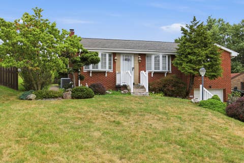 Photo for 428 Lucy Drive