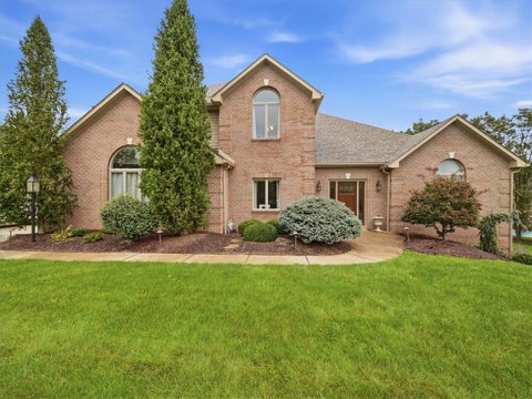 Homes For Sale - 106 Equestrian Dr Dr<br/> Peters Twp, PA 15367
