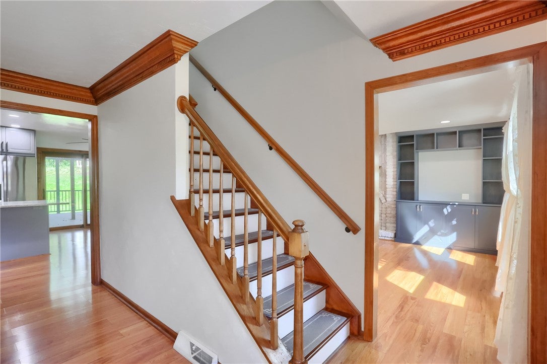 2525 Country Side Lane