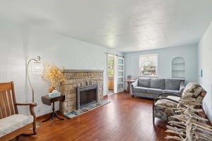 1900 Beechford Ave Ave, Coraopolis, Pennsylvania image 4