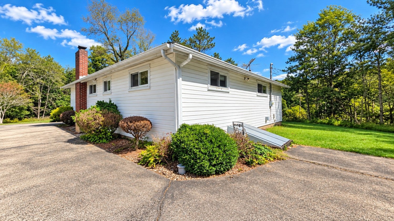 4302 State Route 156