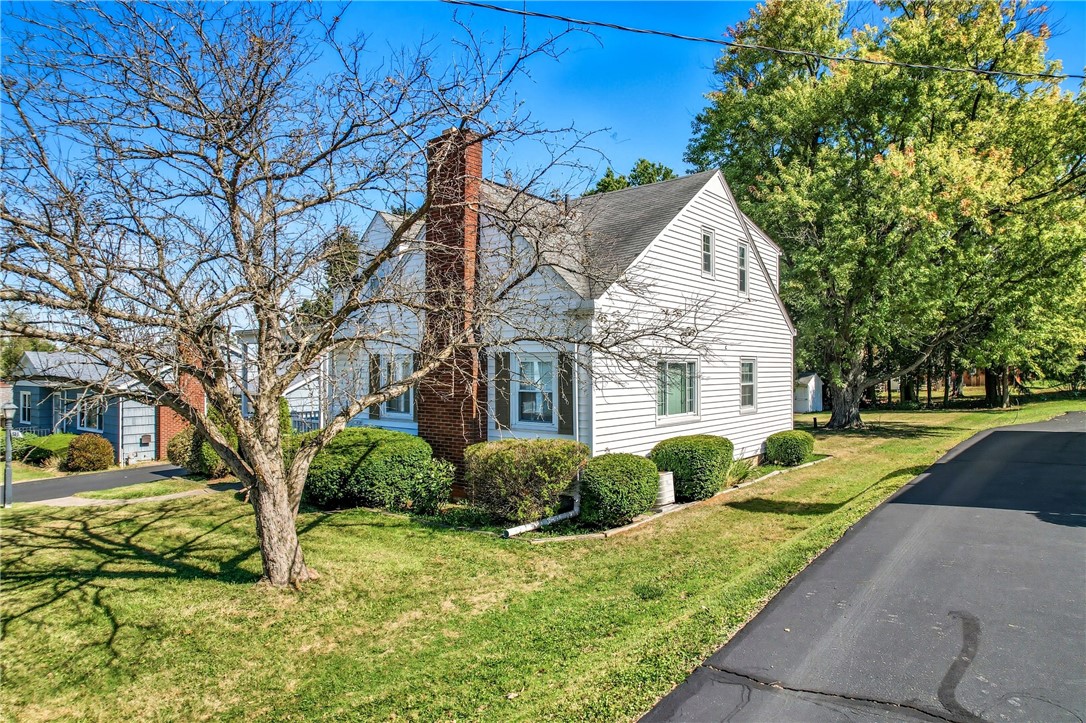 Sharpsville, Pennsylvania 16150, United States, 4 Bedrooms Bedrooms, ,3 BathroomsBathrooms,Residential,Active,223603