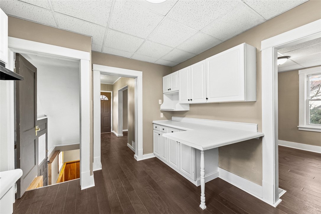 Connellsville, Pennsylvania 15425, United States, 2 Bedrooms Bedrooms, ,2 BathroomsBathrooms,Residential,Contingent,245549