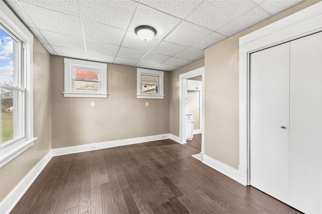 Connellsville, Pennsylvania 15425, United States, 2 Bedrooms Bedrooms, ,2 BathroomsBathrooms,Residential,Contingent,245549