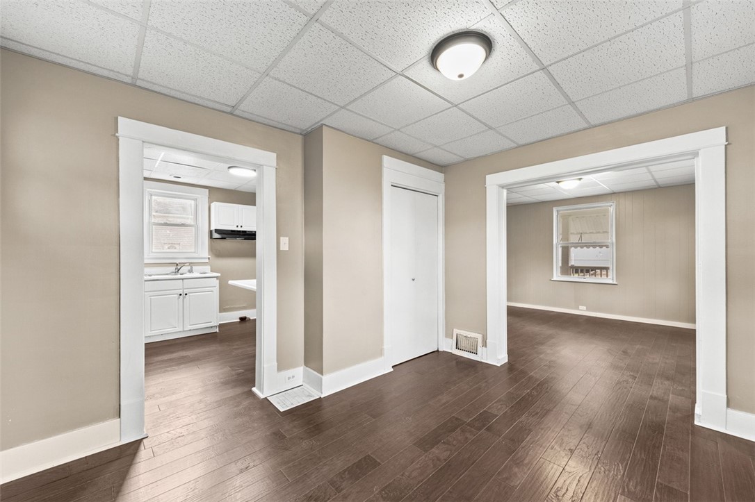 Connellsville, Pennsylvania 15425, United States, 2 Bedrooms Bedrooms, ,2 BathroomsBathrooms,Residential,Contingent,245549