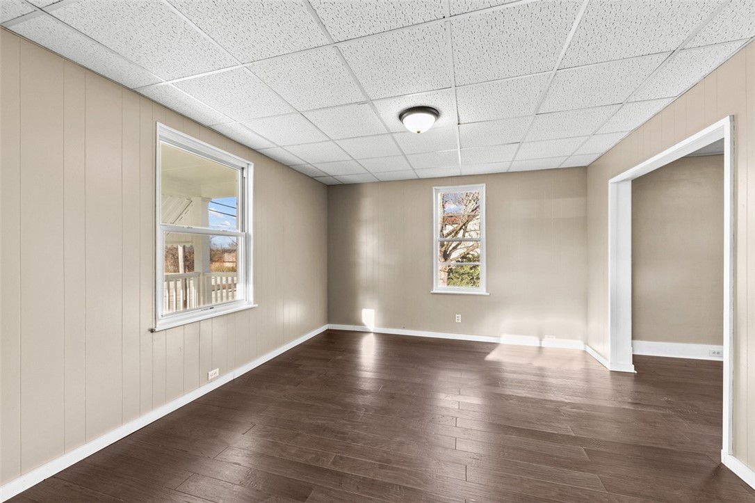 Connellsville, Pennsylvania 15425, United States, 2 Bedrooms Bedrooms, ,2 BathroomsBathrooms,Residential,Contingent,245549