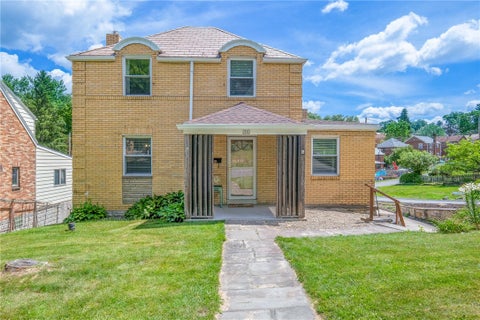 Photo of 200 Beisner Ave, Pittsburgh, PA 15227 (MLS # 1761204)