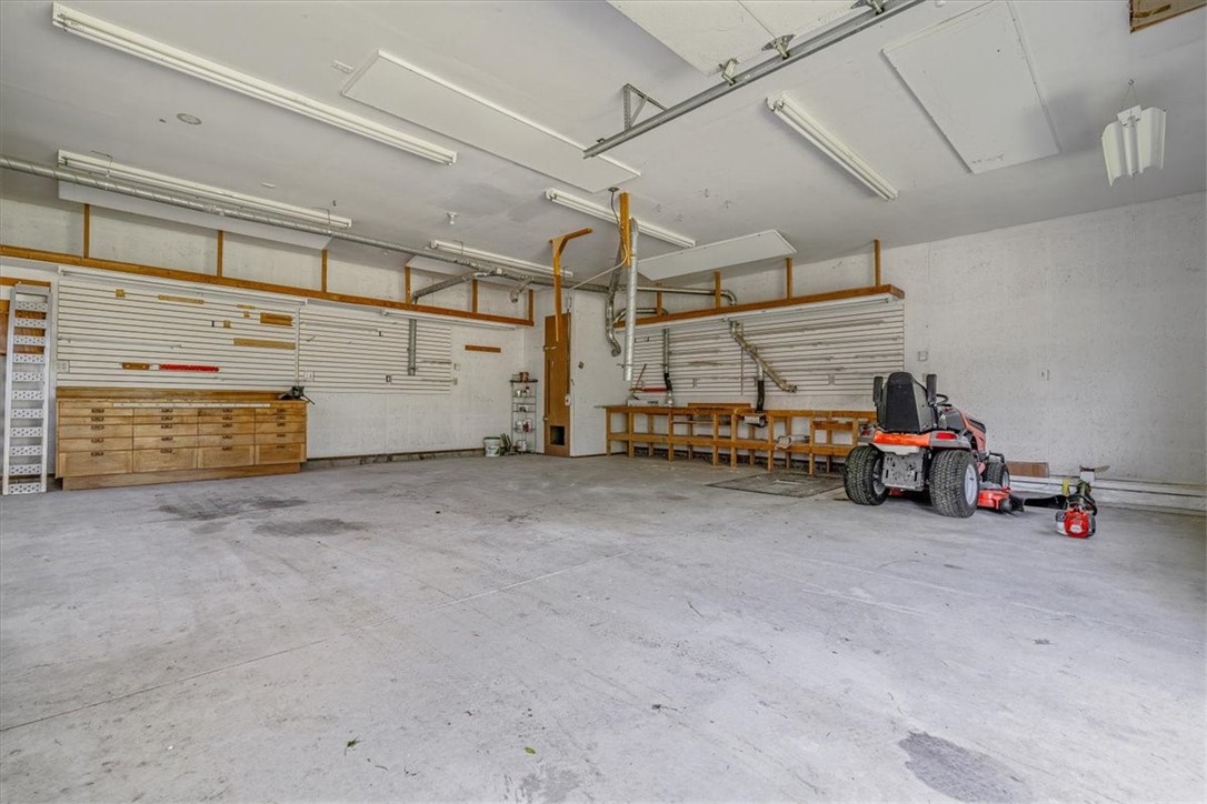 North Strabane, Pennsylvania 15317, United States, 2 Bedrooms Bedrooms, ,2 BathroomsBathrooms,Residential,Active,181298