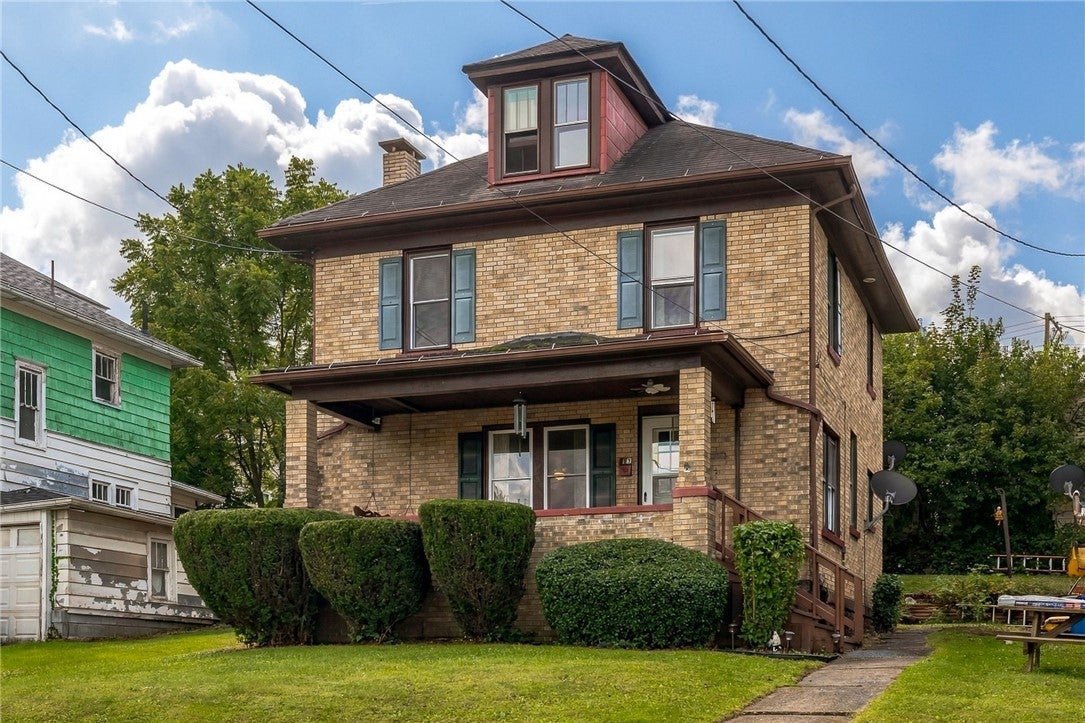 13 Hiland Avenue