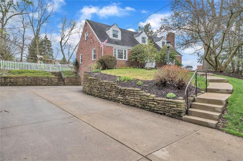 Photo for 45 Hoodridge Ln