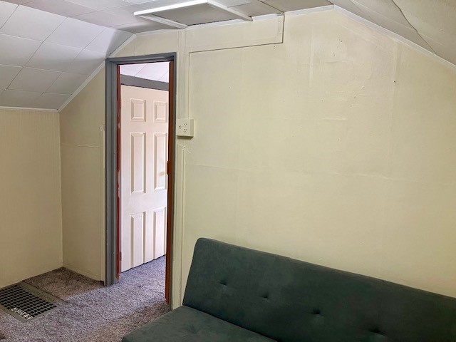 Johnstown, Pennsylvania 15902, United States, 1 Bedroom Bedrooms, ,2 BathroomsBathrooms,Residential,Active,230110