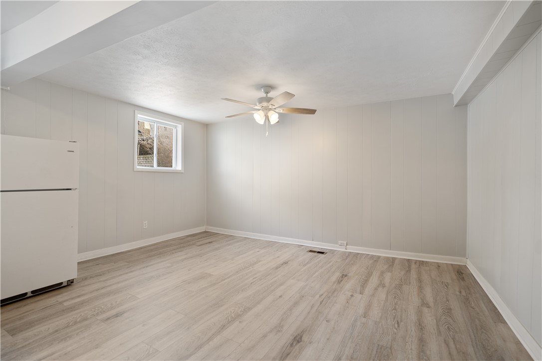 733 Peach Alley, Glassport, Pennsylvania image 18