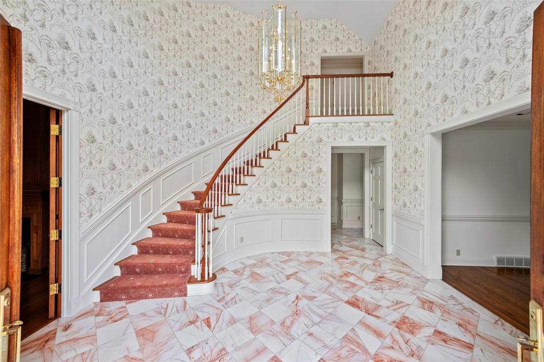 Murrysville, Pennsylvania 15668, United States, 6 Bedrooms Bedrooms, ,6 BathroomsBathrooms,Residential,Active,211086