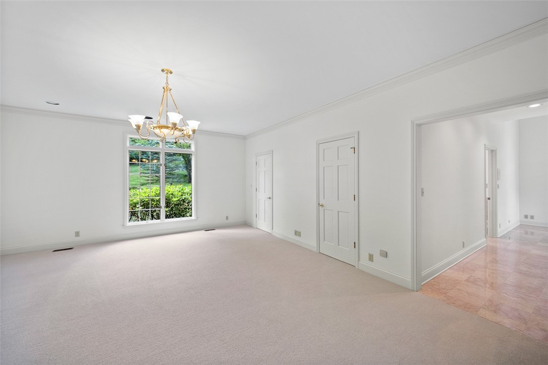 Murrysville, Pennsylvania 15668, United States, 6 Bedrooms Bedrooms, ,6 BathroomsBathrooms,Residential,Active,211086