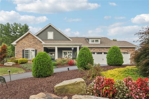 Photo for 227 Saunders Station Rd