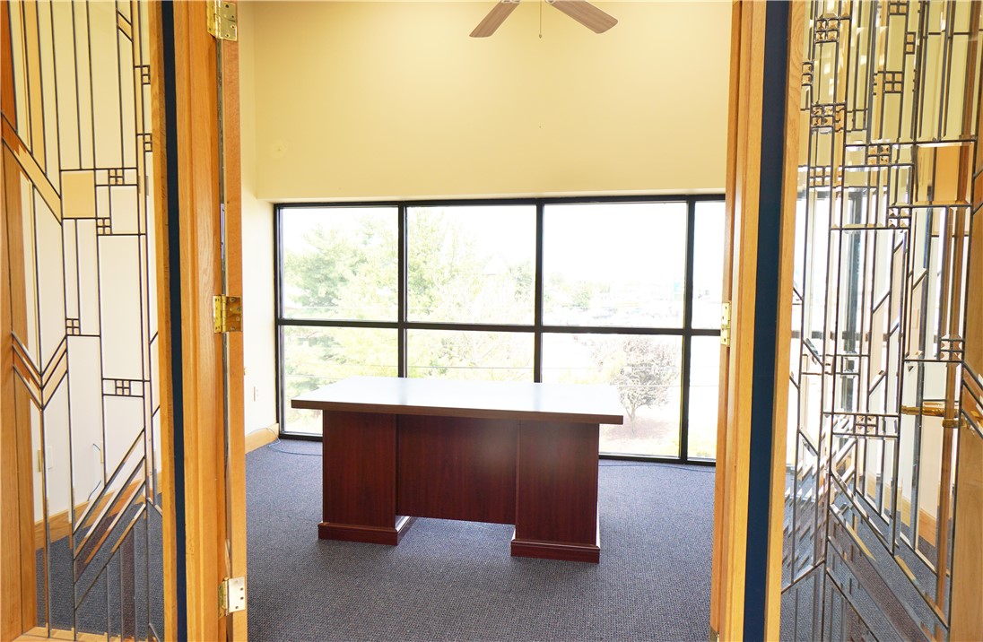 McCandless, Pennsylvania 15090, United States, ,Commercial,Active,52283