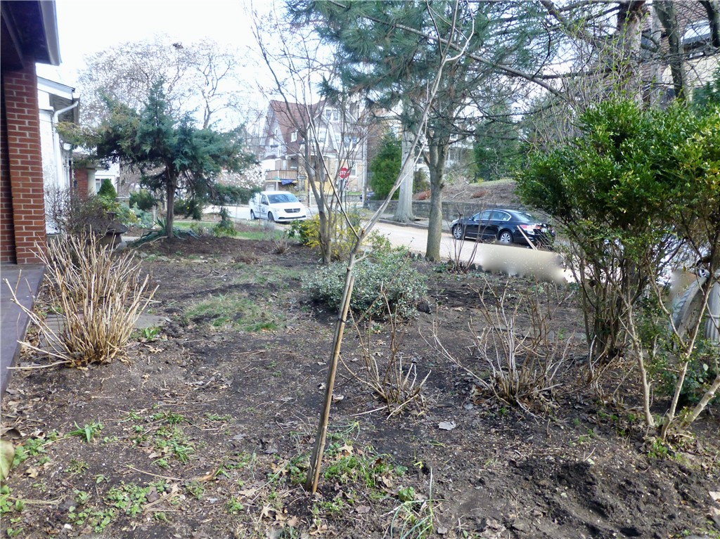 Swissvale, Pennsylvania 15218, United States, 3 Bedrooms Bedrooms, ,2 BathroomsBathrooms,Residential,Pending,100537