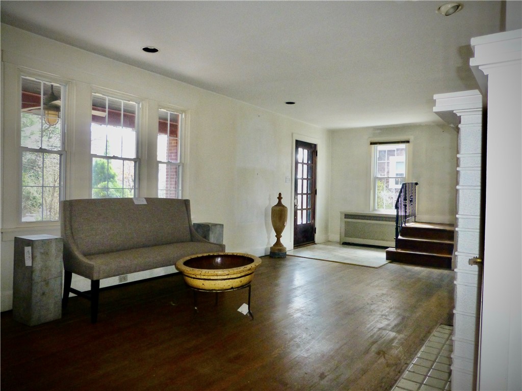 Swissvale, Pennsylvania 15218, United States, 3 Bedrooms Bedrooms, ,2 BathroomsBathrooms,Residential,Pending,100537