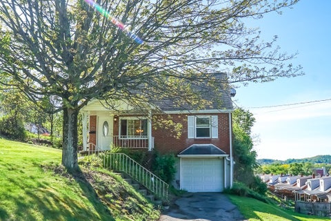 Homes For Sale - 434 Mary St St<br/> Jeannette, PA 15644