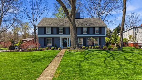 Photo of 1055 Wade Lane, Oakmont, PA 15139 (MLS # 1747892)